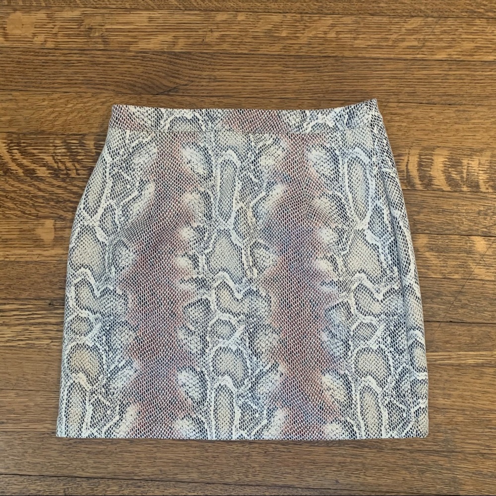 Salty brand snakeskin mini skirt size small